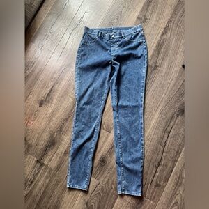 Uniqlo Dark Blue Women's Skinny jeggings